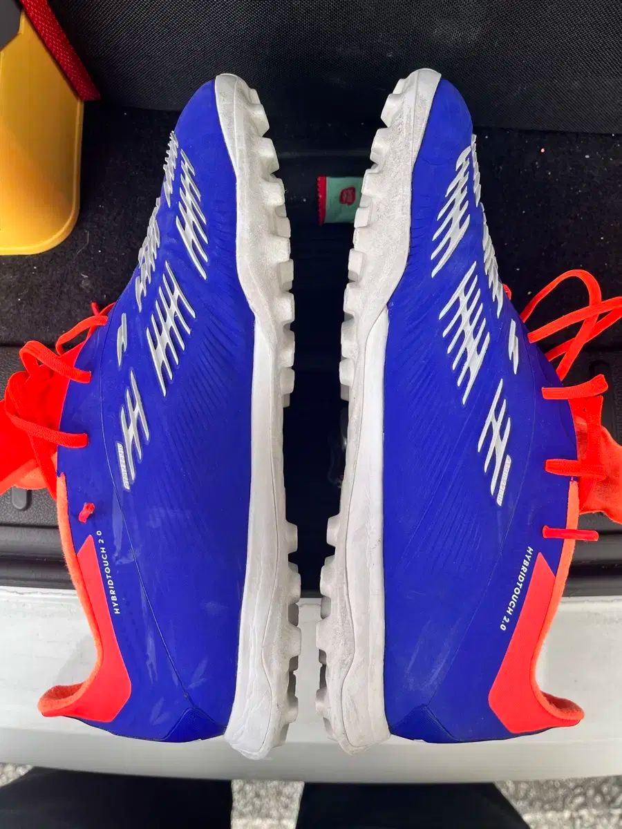 アディダス プレデター エリート TF 270mm