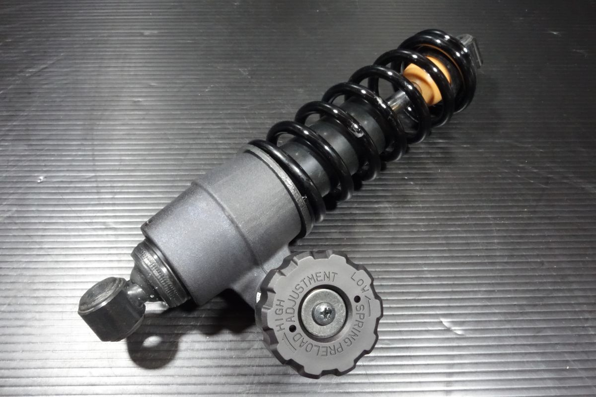 リアサスペンション ローダウン