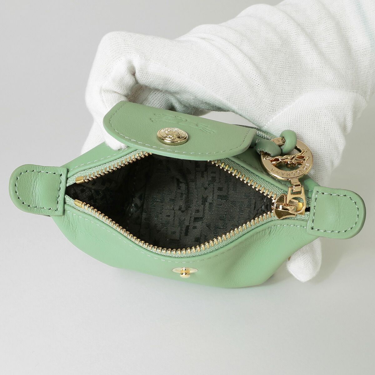 極美品✨ Longchamp ロンシャン ル フローネ コインケース  グリーン グリーン（緑）系 Longchamp(ロンシャン) コインケース・小銭