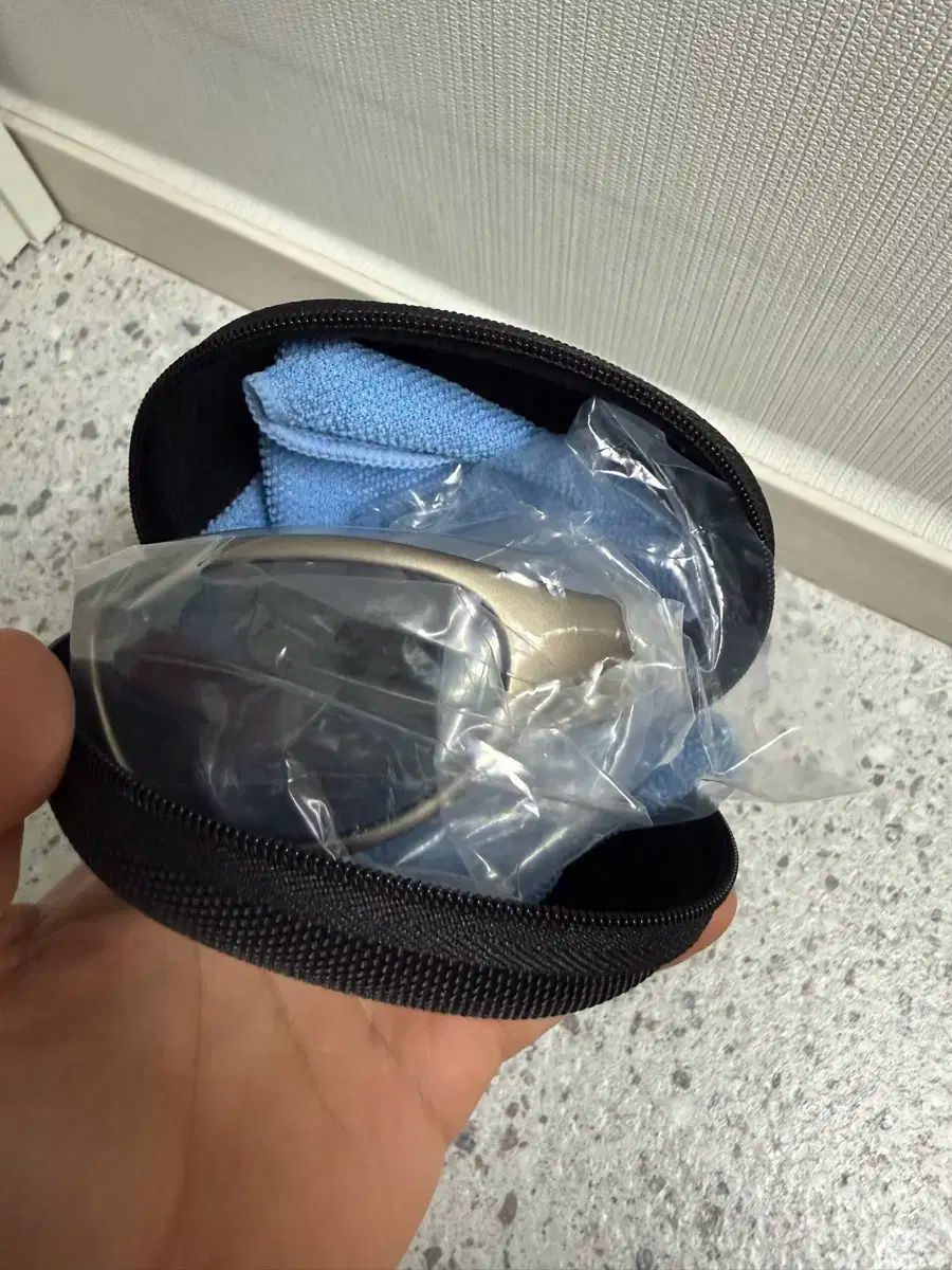 Montbell モンベル 偏光 トレッキング サングラス シルバー