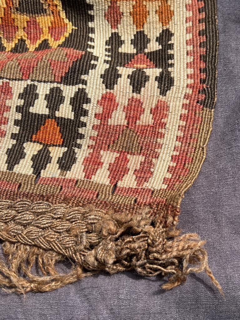 ペルシャ絨毯 手織り