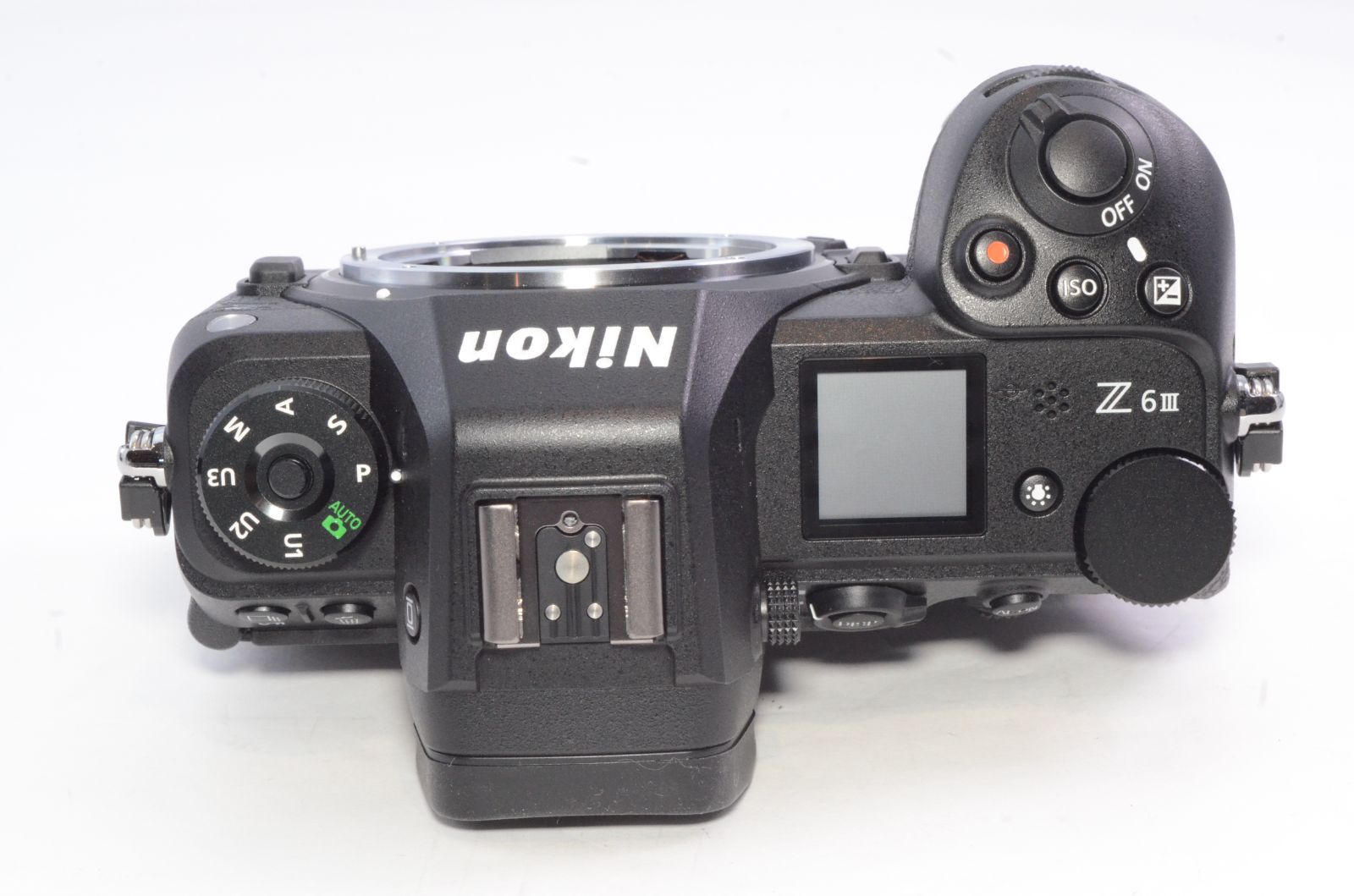 シャッター数1100回！Nikon ニコン Z6III ボディ - メルカリ