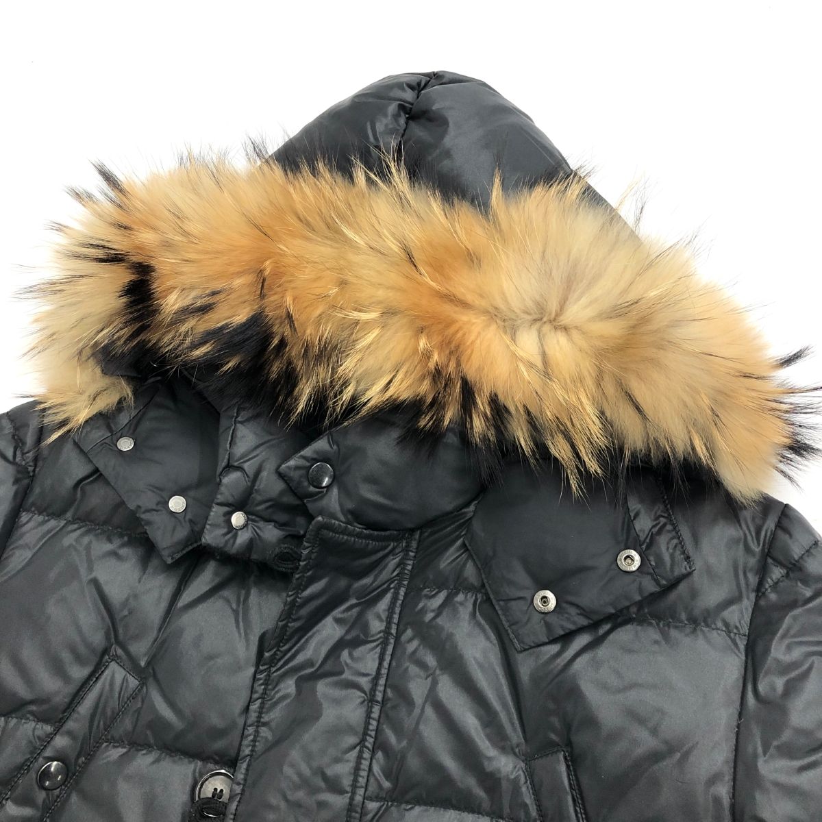 DUVETICA ブラック ダウンジャケット 46