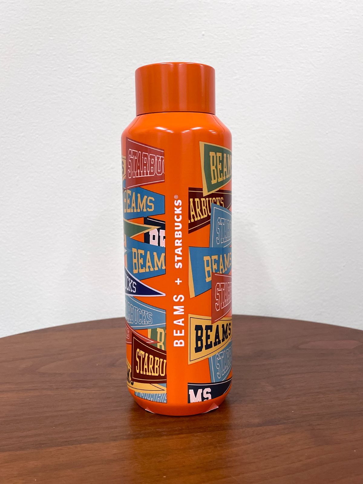 Amazon | スターバックス BEAMS リサイクルステンレスボトル Pennant Design オレンジ 473ml ステンレスボトル  タンブラー ビームス コラボ スタバ ペナントデザイン 真空二重構造ステンレス 保温・保冷 | ノーブランド品 | 水筒・マグボトル
