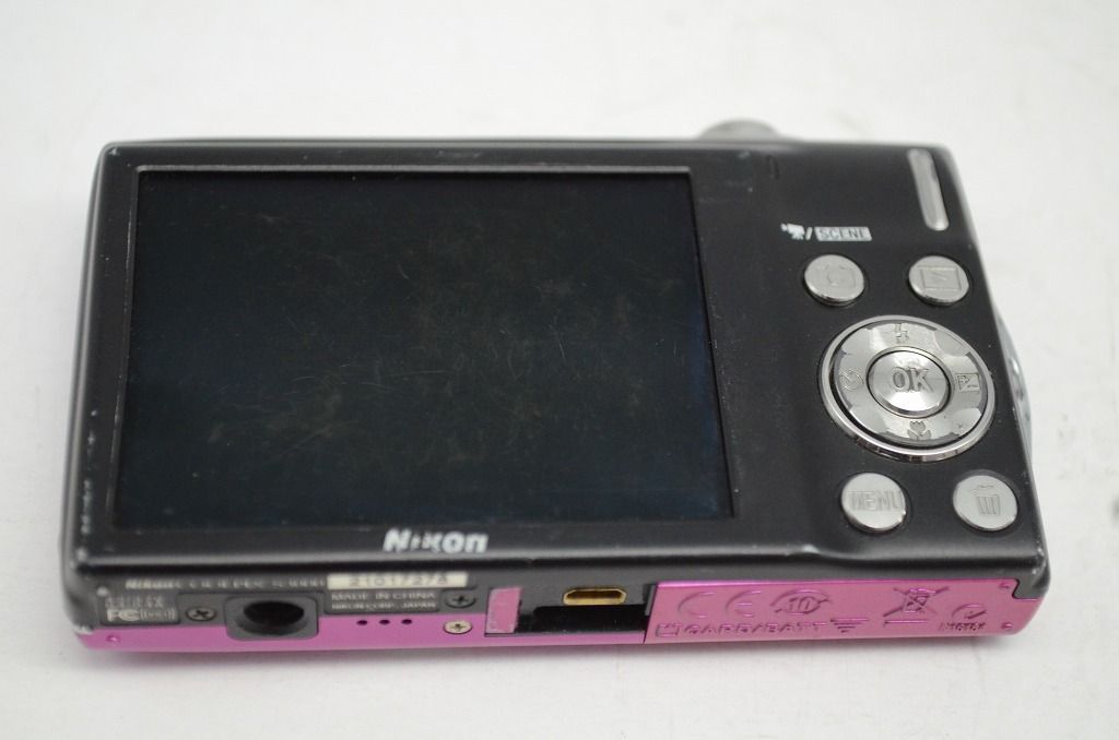 コンパクトデジタルカメラ ピンク