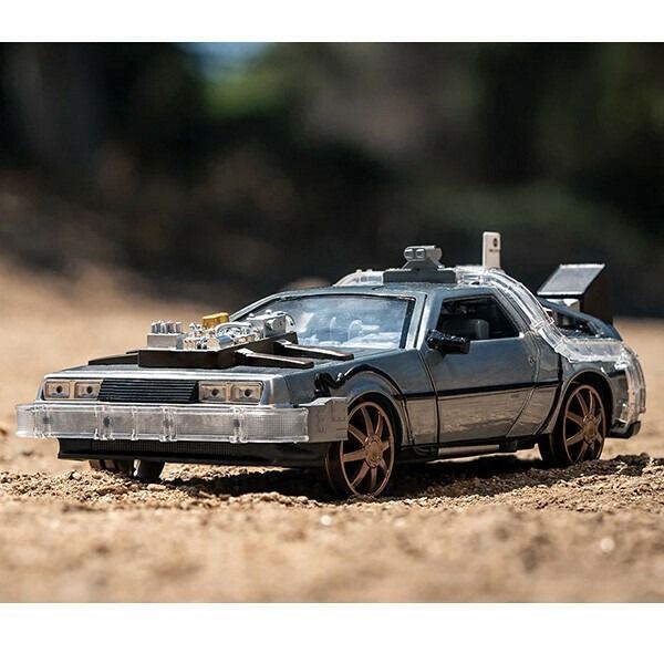 1:24 BACK TO THE FUTURE PART III - TIME MACHINE (RAIL) W