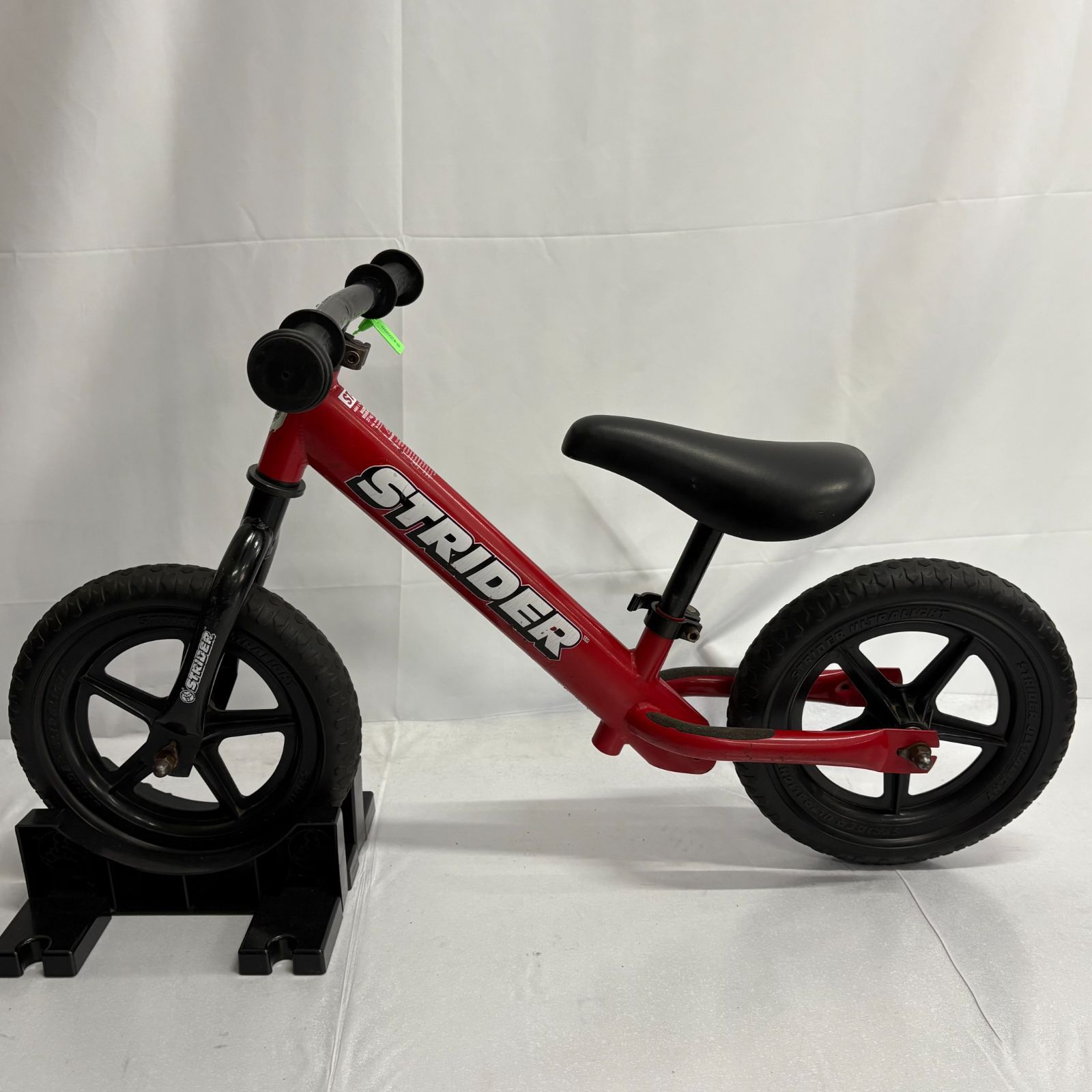 STRIDER ストライダー 12 ST-4 バランスバイク レッド 赤 - メルカリ