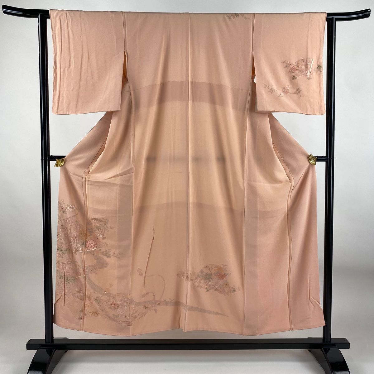 訪問着 身丈150cm 裄丈62cm S 袷 扇 草花 刺繍 金糸 サーモンピンク 正絹 秀品