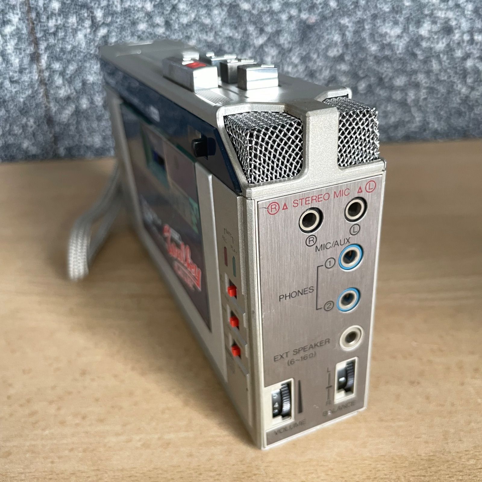 東芝 KT-R1 ステレオカセットレコーダー TOSHIBA ウォーキー - Walky
