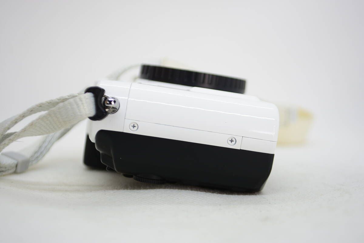 カメラ ☆実用品☆Nikon ニコン 1 V1 ボディ