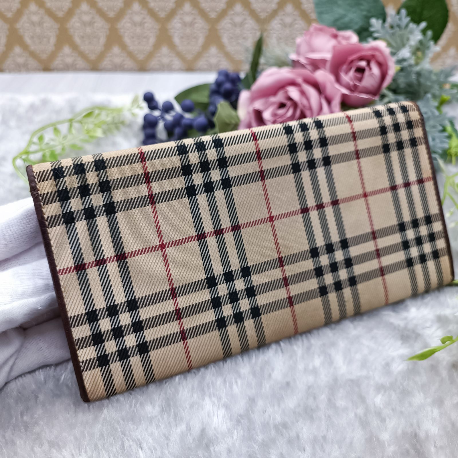 BURBERRY 】 バーバリー 長財布 ノバチェック フラップ財布 ロゴ型押し