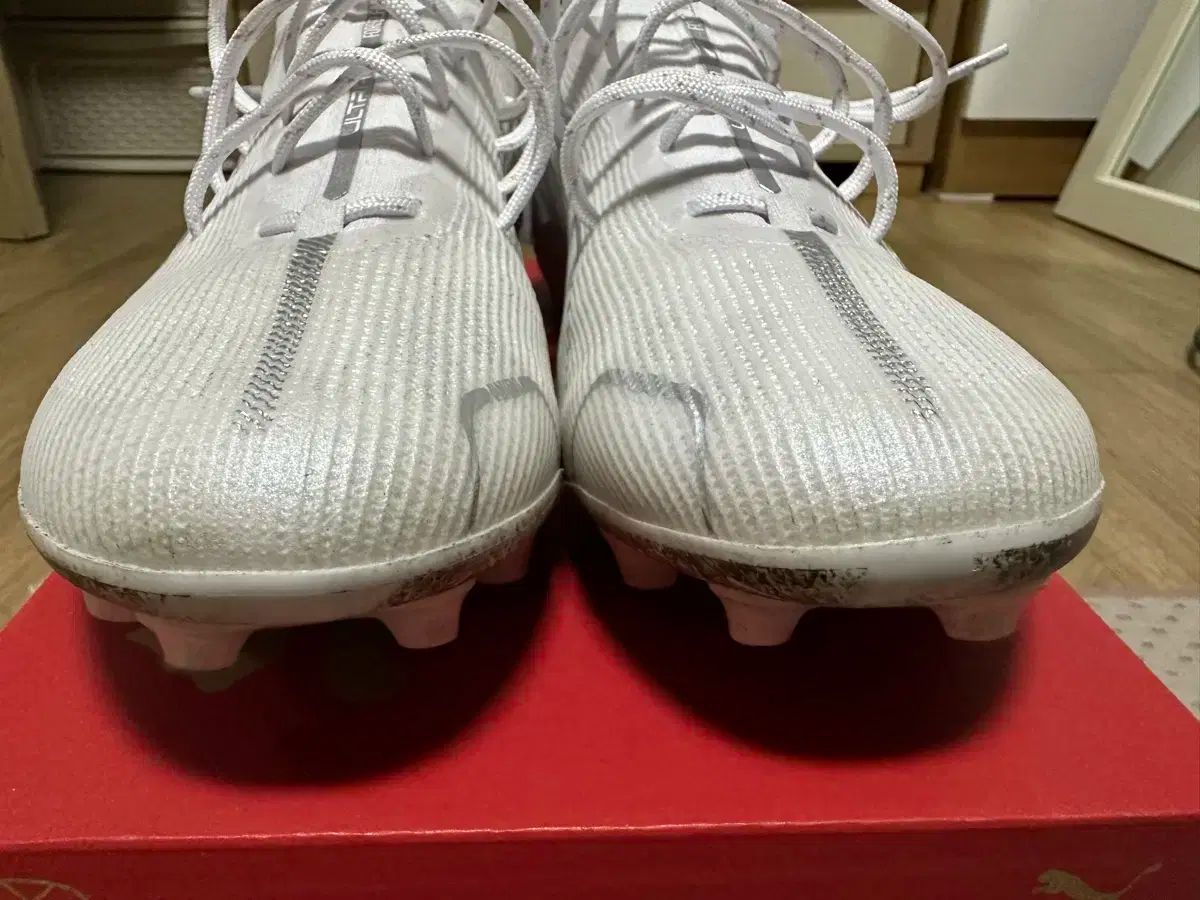 PUMA プーマ ウルトラ 5 ULTIMATE mg 270 サイズ サッカーシューズ