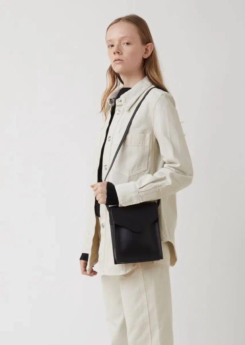 ミック•ジャガー風の黒 長袖Tシャツ Lサイズ ミック•ジャガー風の黒