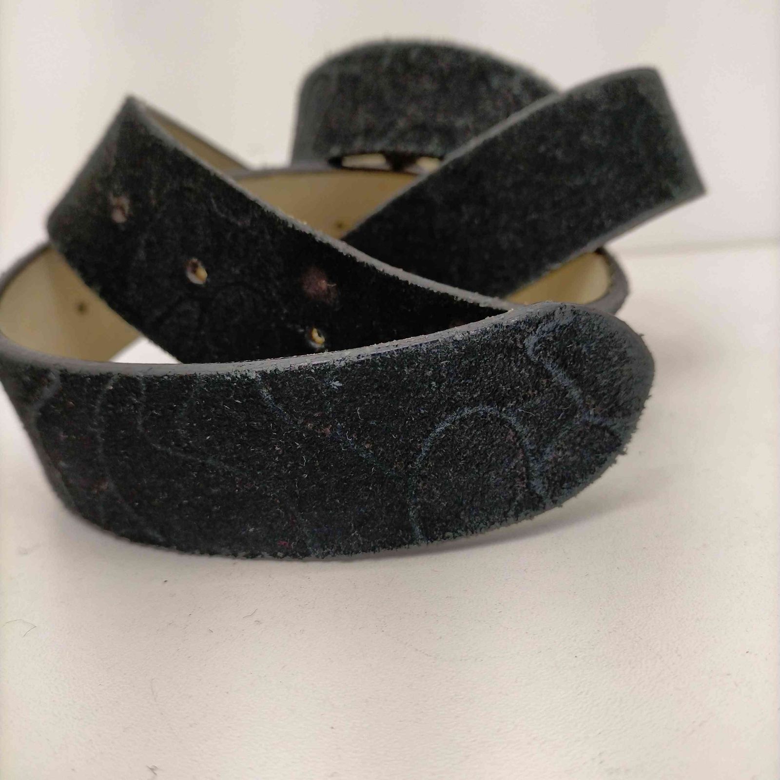 A BATHING APE メタルバックル付き　スエード型押し　レザーベルト アベイシングエイプ BAPE by A BATHING APE メタルバックル