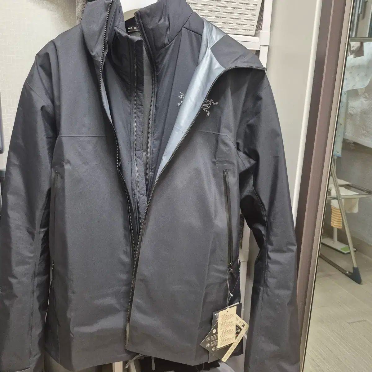 ARC TERYX アークテリクス Atom アトム ジャケットsv | ベータ L Black