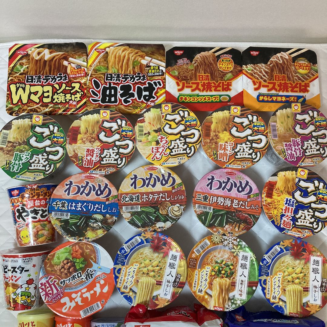 食品詰め合わせ お菓子詰め合わせ 早い者勝ち カップラーメンなど