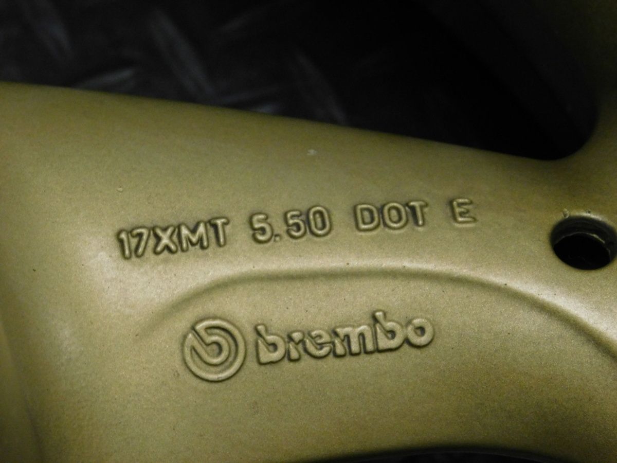 brembo ブレンボ