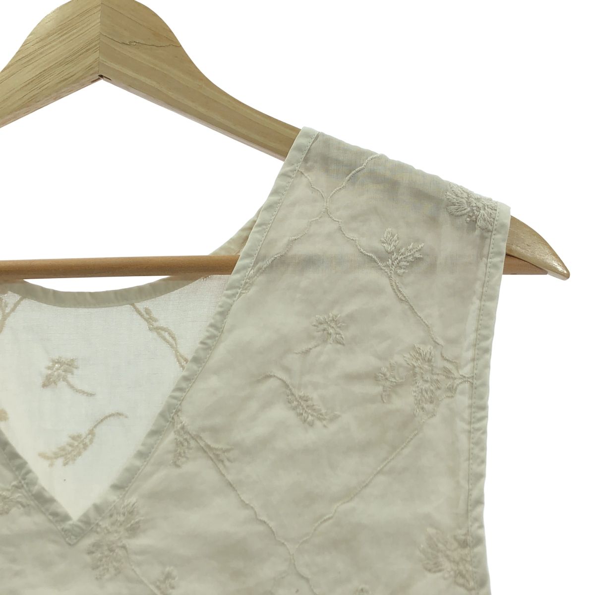 Heriter / エリテ | embroidery giiet 刺しゅう エンブロイ
