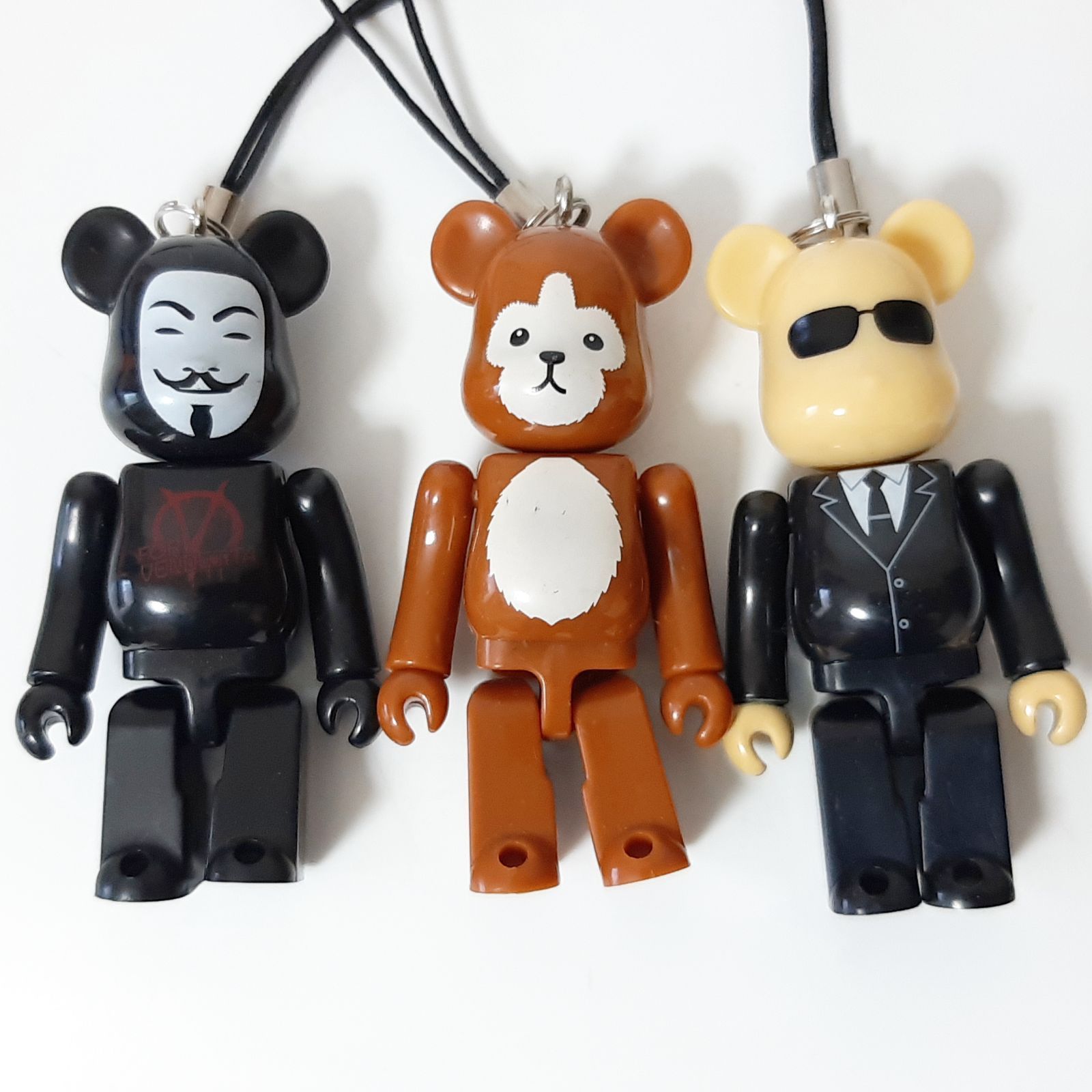 注目のブランド TOY BE@RBRICKストラップ BE＠RBRICK-ベアブリック ...