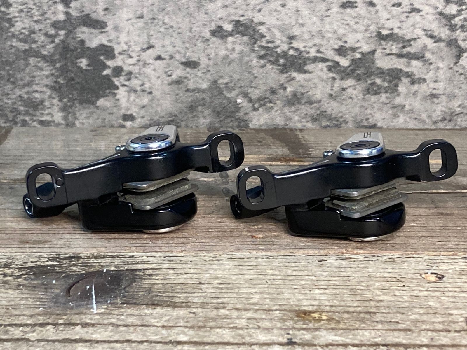 JH885 TRP SPYRE ディスクブレーキ キャリパー 機械式 ポストマウント BRIGHTFACE_UK