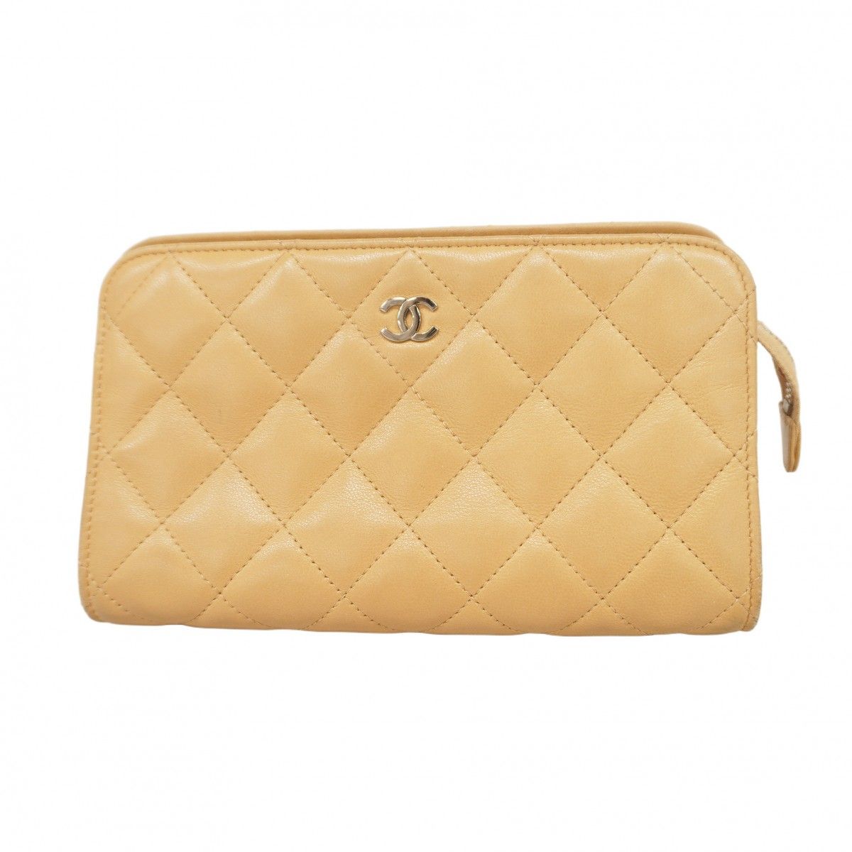 5ie5810】シャネル ポーチ マトラッセ ラムスキン ベージュ シルバー  