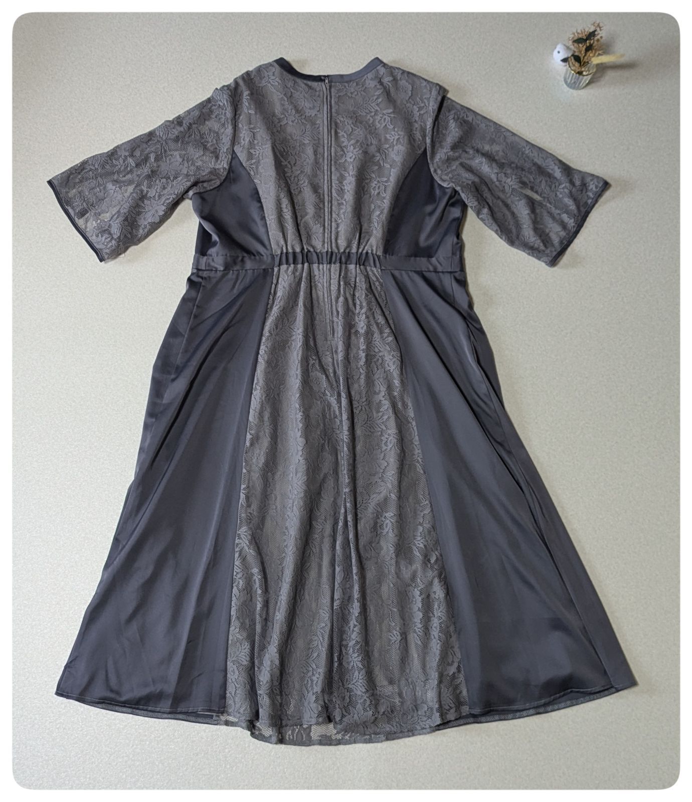 ワンピースドレス