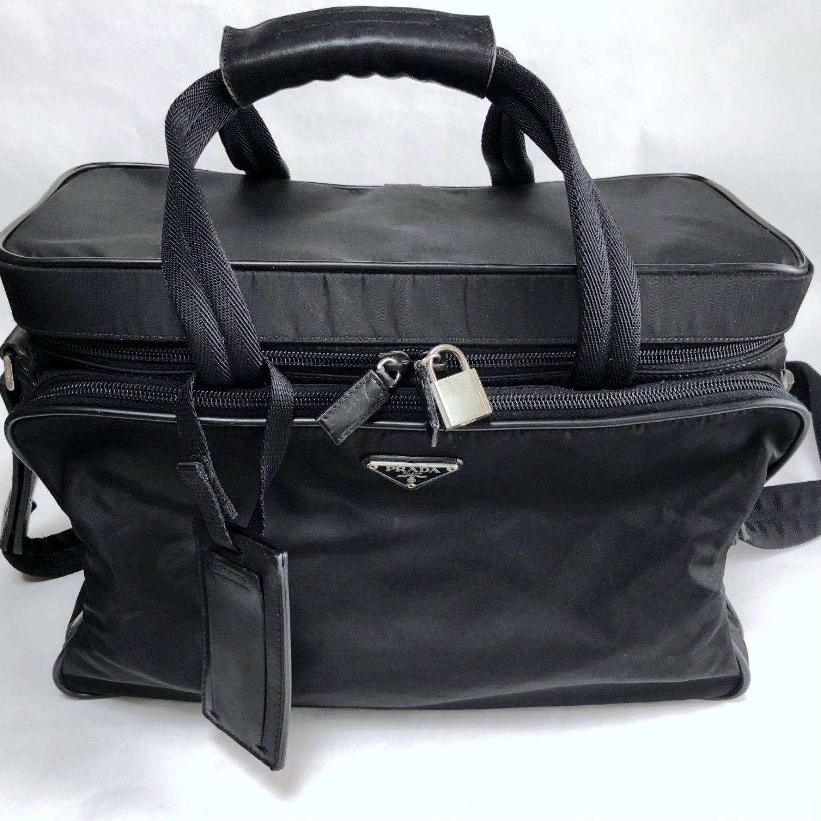 希少✨PRADA プラダ トラベルバッグ 旅行鞄 ヴィッテロ 三角プレート 希少✨PRADA プラダ トラベルバッグ 旅行鞄 ヴィッテロ 三角プレート