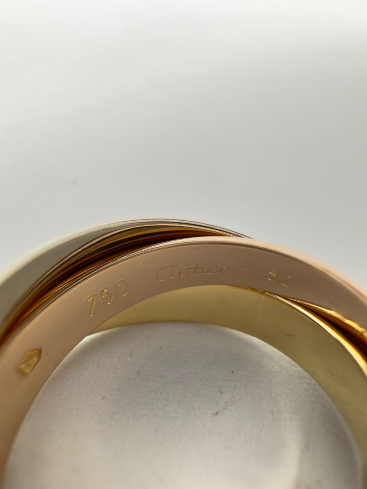 Cartier 【カルティエ】 新品仕上げ済み 鑑定書有 箱有 トリニティ