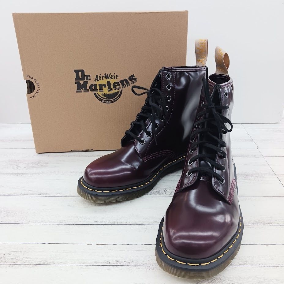 美品 Dr.Martensドクターマーチン VEGAN 1460 8HOLE 8ホールブーツ チェリーレッド CHERRY RED JY004  GB07X 箱付き - メルカリ