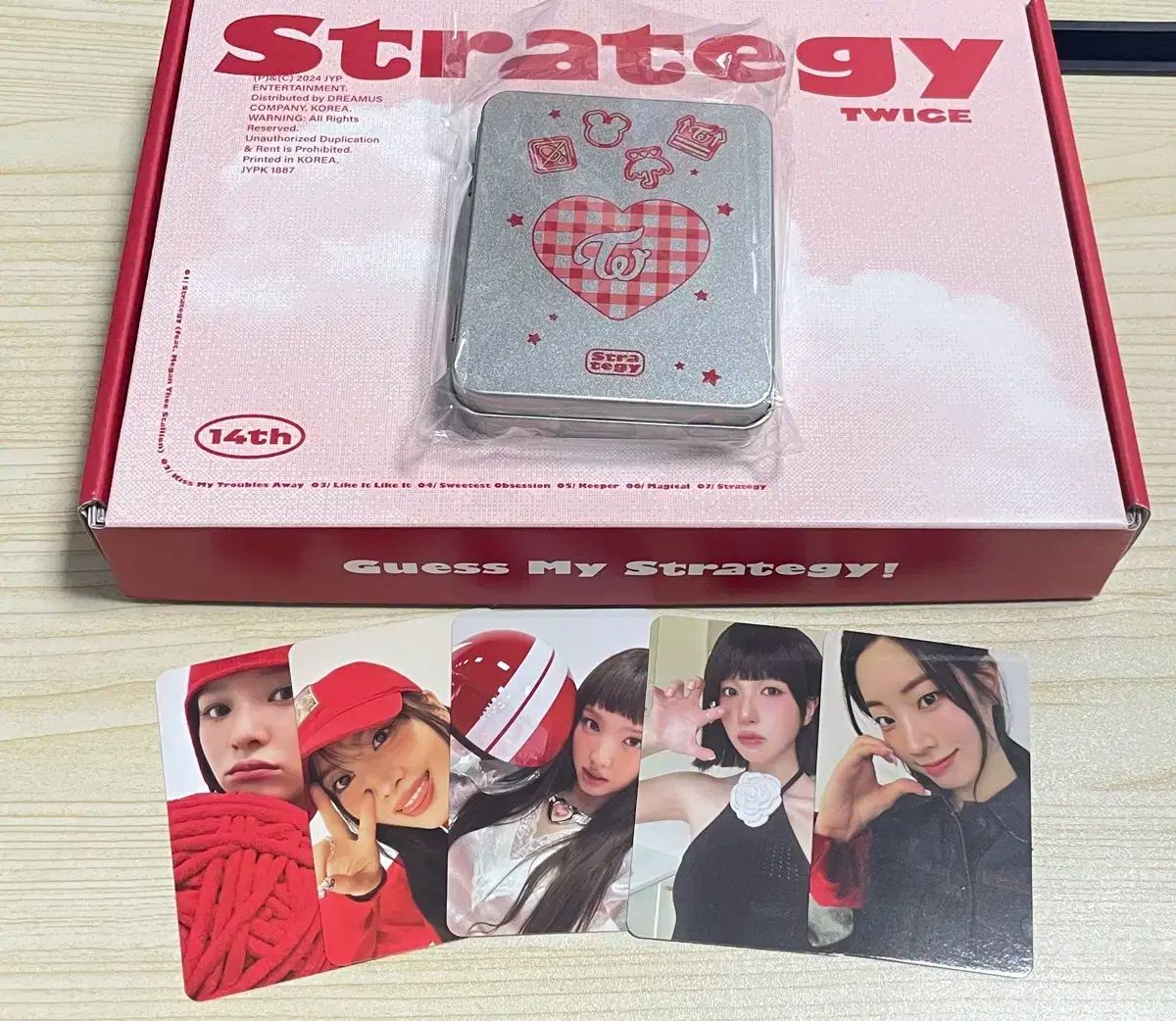 TWICE(トゥワイス) ポップアップ ティンケース トレカ セット ミニ 14 家 strategy アルバム まとめ売り