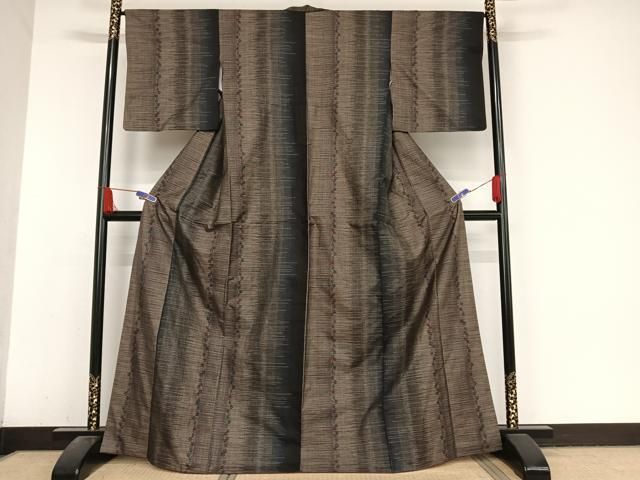 平和屋着物○本場大島紬 カタス9マルキ 花間道 正絹 逸品 AABA4993np