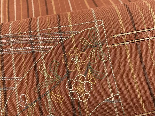 平和屋着物○太鼓柄袋帯 刺し子 リボン織 色紙花文 金糸 正絹 逸品