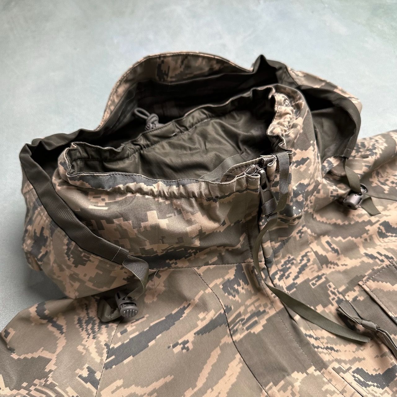 U.S ECWCS GEN2 GORE-TEX ゴアテックスパーカー ナイロン