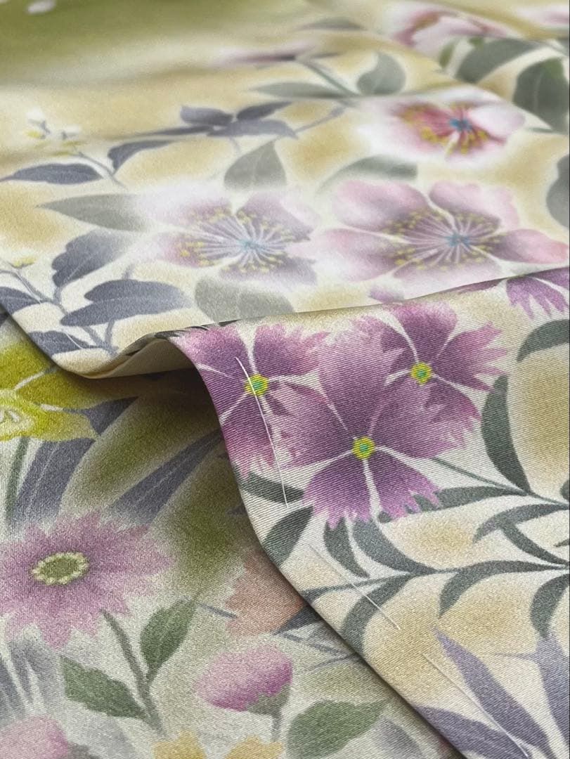 訪問着 総柄 四季草花 葡萄 椿 桜 撫子 正絹 躾糸付き X498 - メルカリ