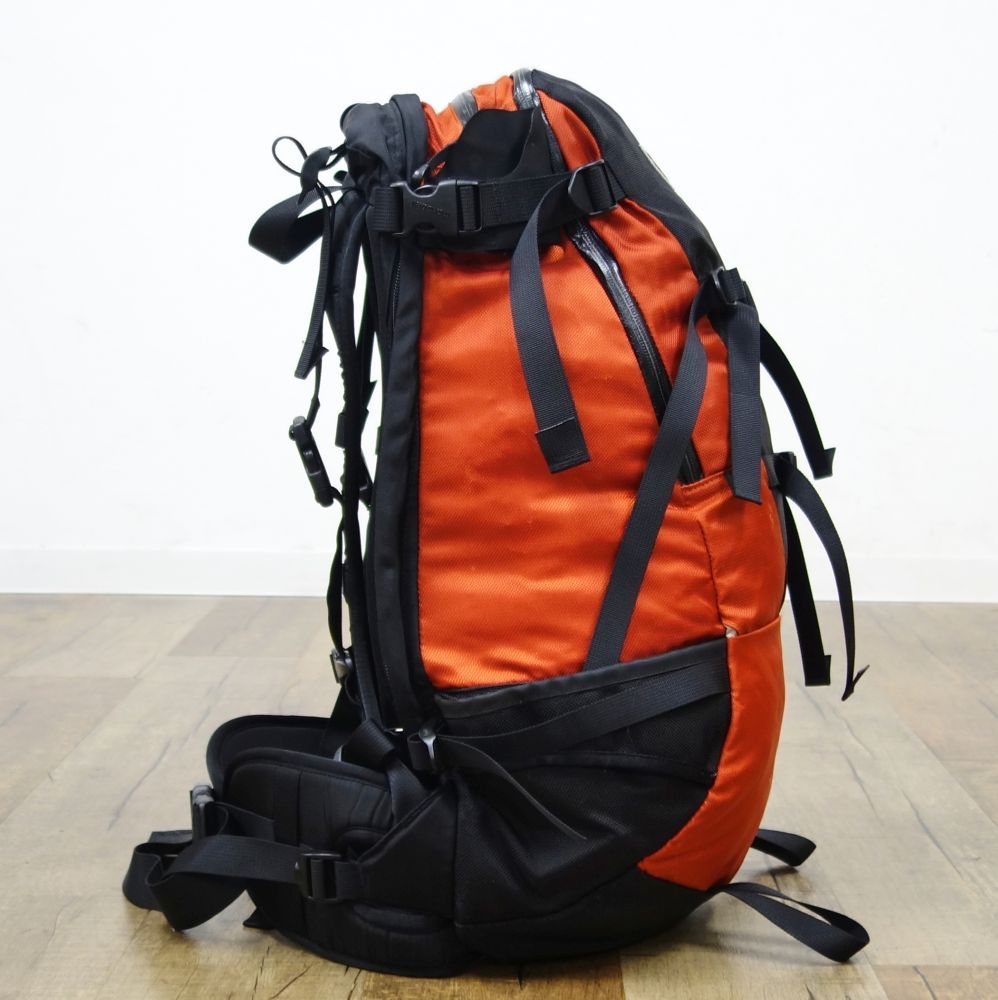 mont bell - モンベル　ZERO POINT バックパック モンベル mont bell ZERO POINT バックパック 30L ゼロポ - メルカリ