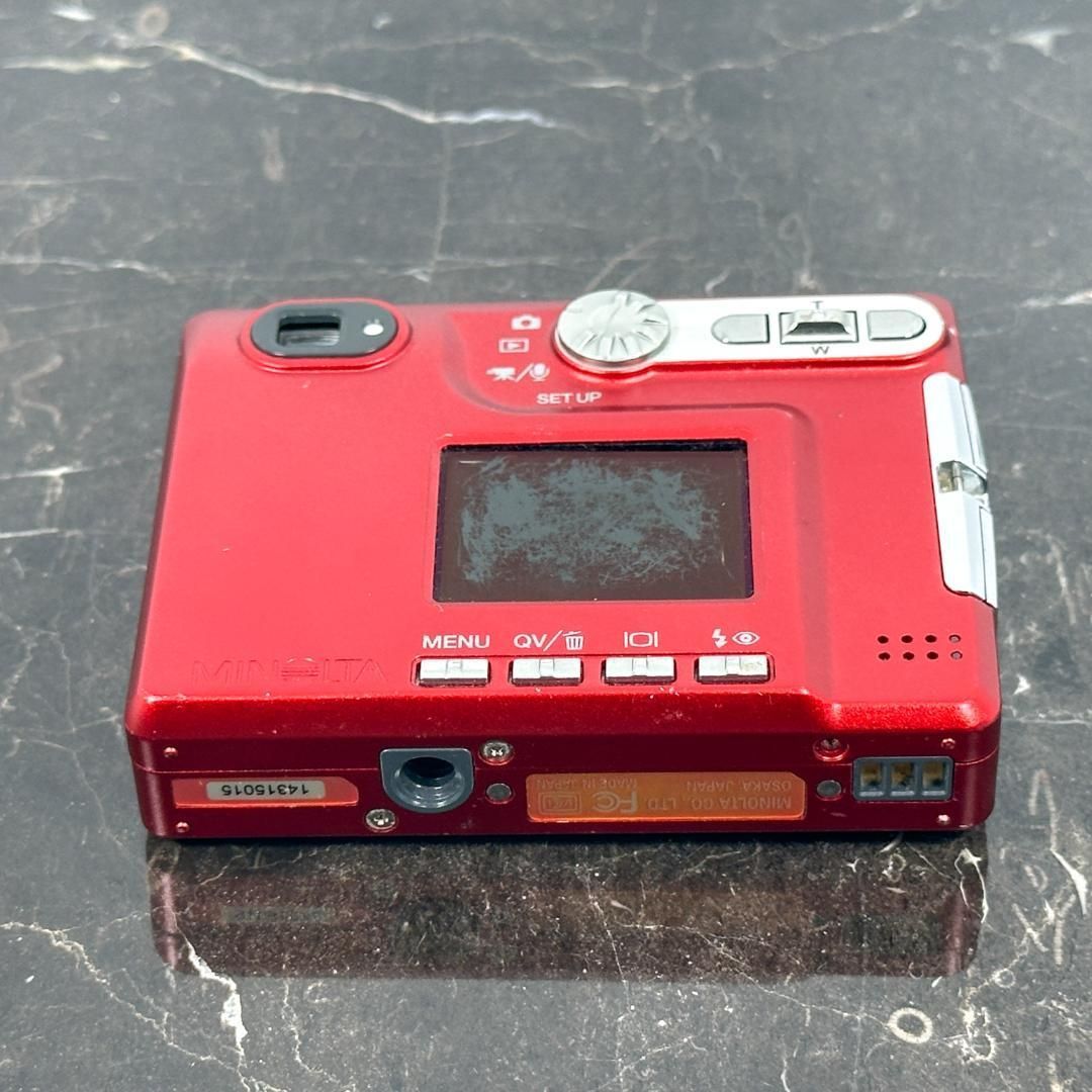 MINOLTA DiMAGE Xt レッド