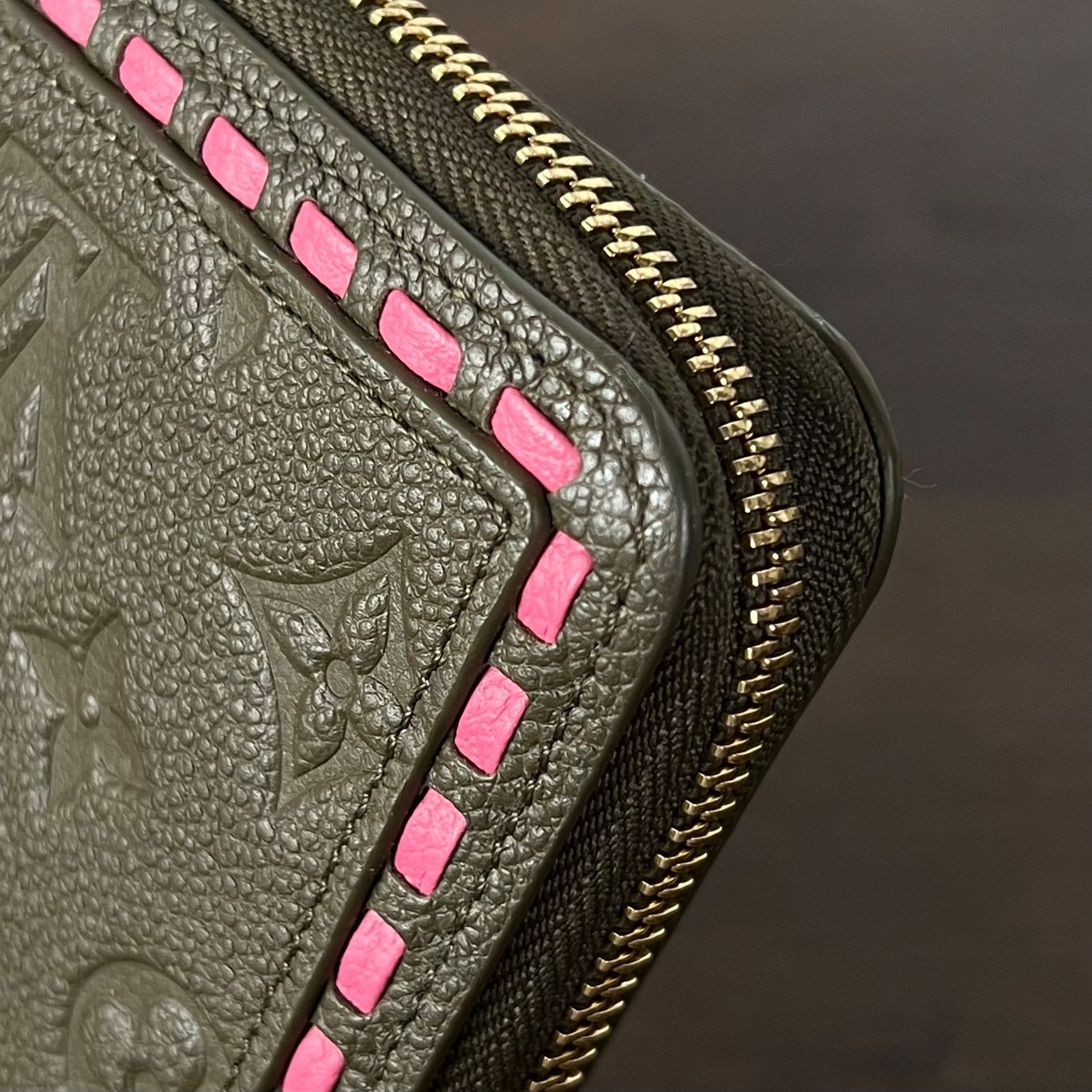 VUITTON