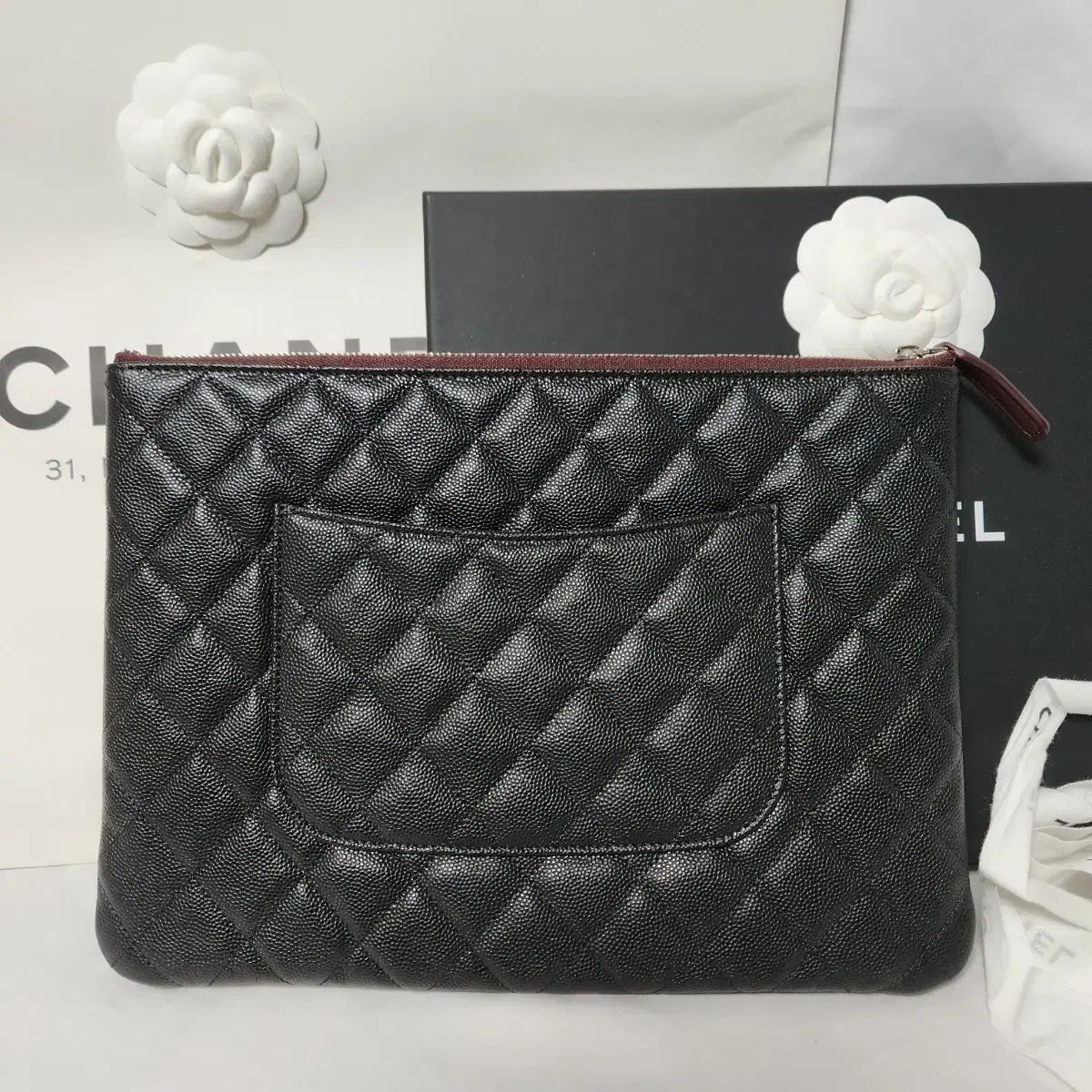 Chanel(シャネル) クラシック ミディアム キャビア クラッチ