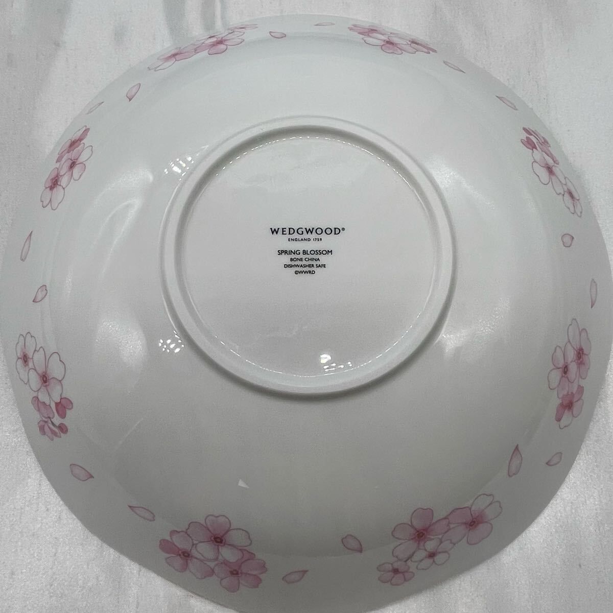 ウェッジウッド SPRING BLOSSOM 大皿27cm 新品 WEDGWOOD ウェッジウッド スプリングブロッサム ボウル 23cm