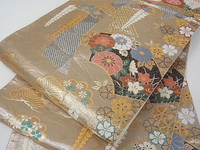 平和屋着物□六通柄袋帯 唐織 地紙流水花文 金糸 逸品 ya0036 - メルカリ