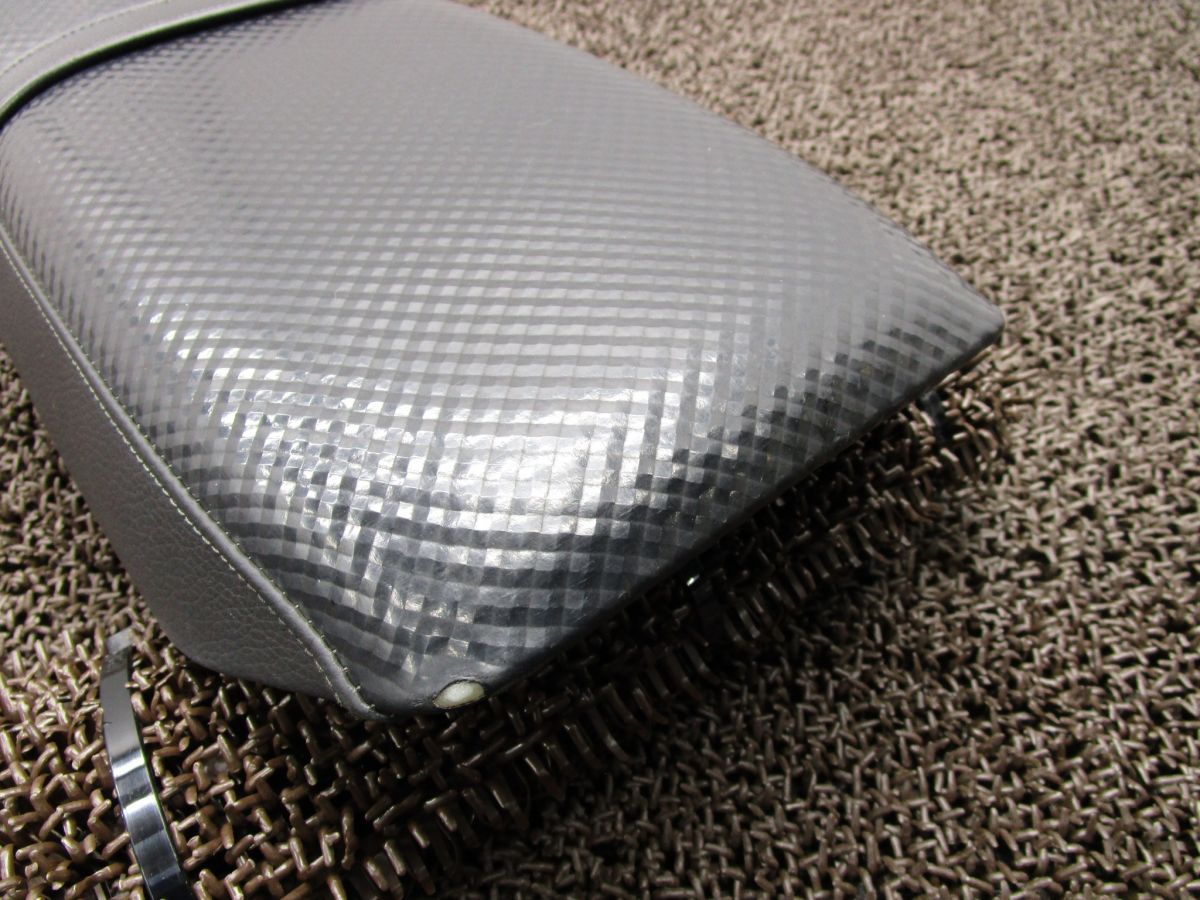 CBX400F 鋲打ち 茶ツートン 40cm　三段シート/補強入 CBX550F CBX400F 鋲打ち 茶ツートン 40cm 三段シート/補強入 CBX550F