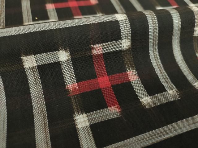 平和屋着物●本場大島紬　龍郷絣　秋名バラ　正絹　逸品　DAAS3134ps 平和屋着物○本場大島紬 龍郷絣 秋名バラ 正絹 逸品 DAAS3134ps - メルカリ