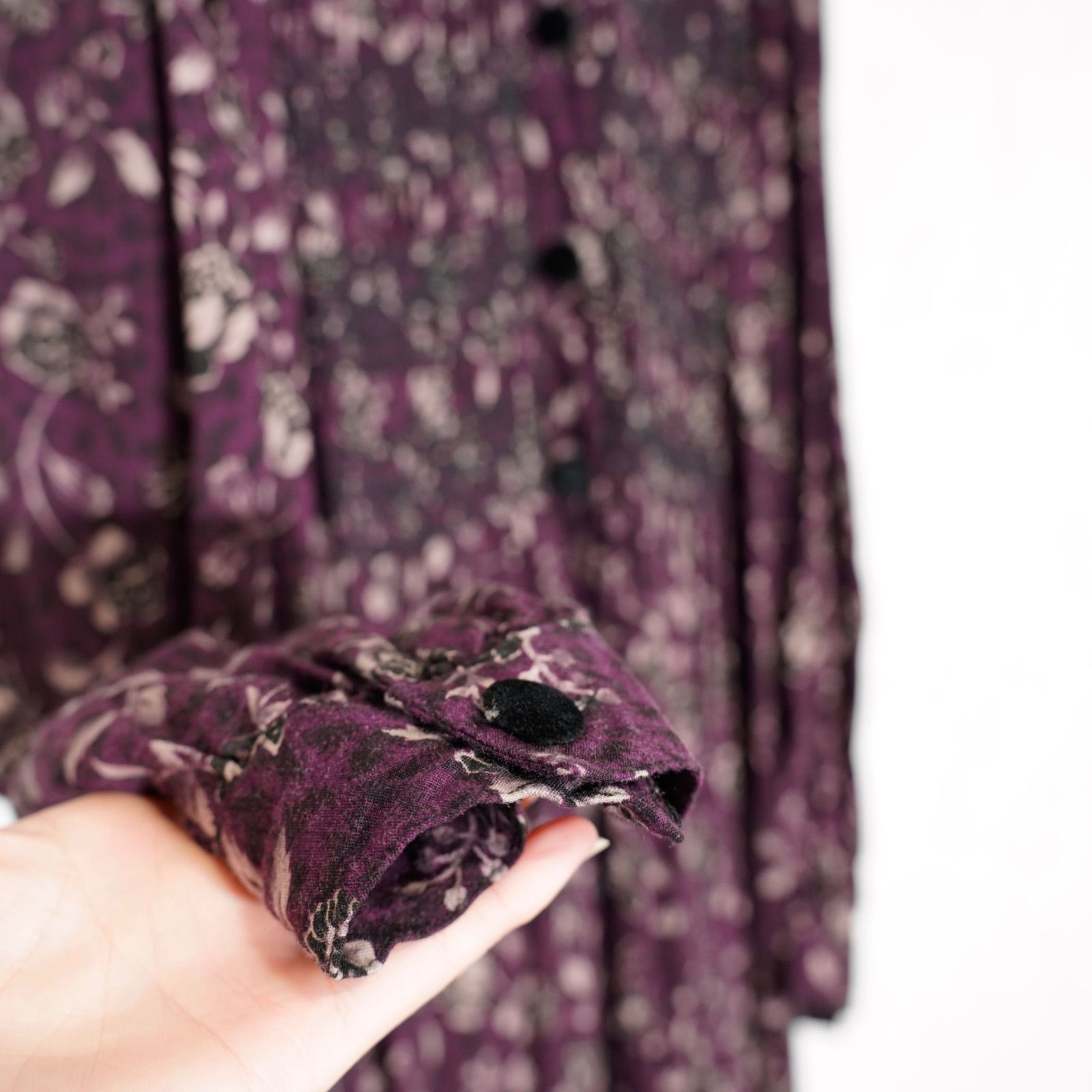 アメリカ古着花柄スモッキング刺繍デザインワンピース