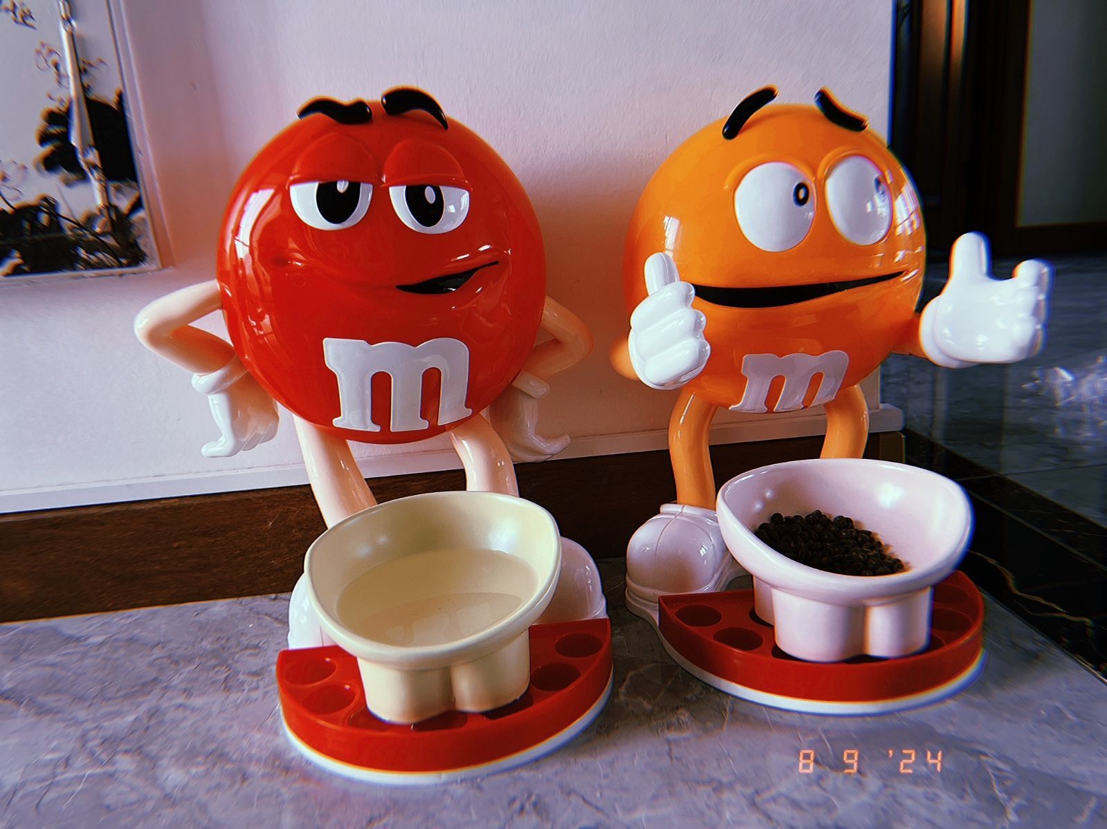 ペット用品 ディスペンサー m&m's エムアンドエムズ 置物