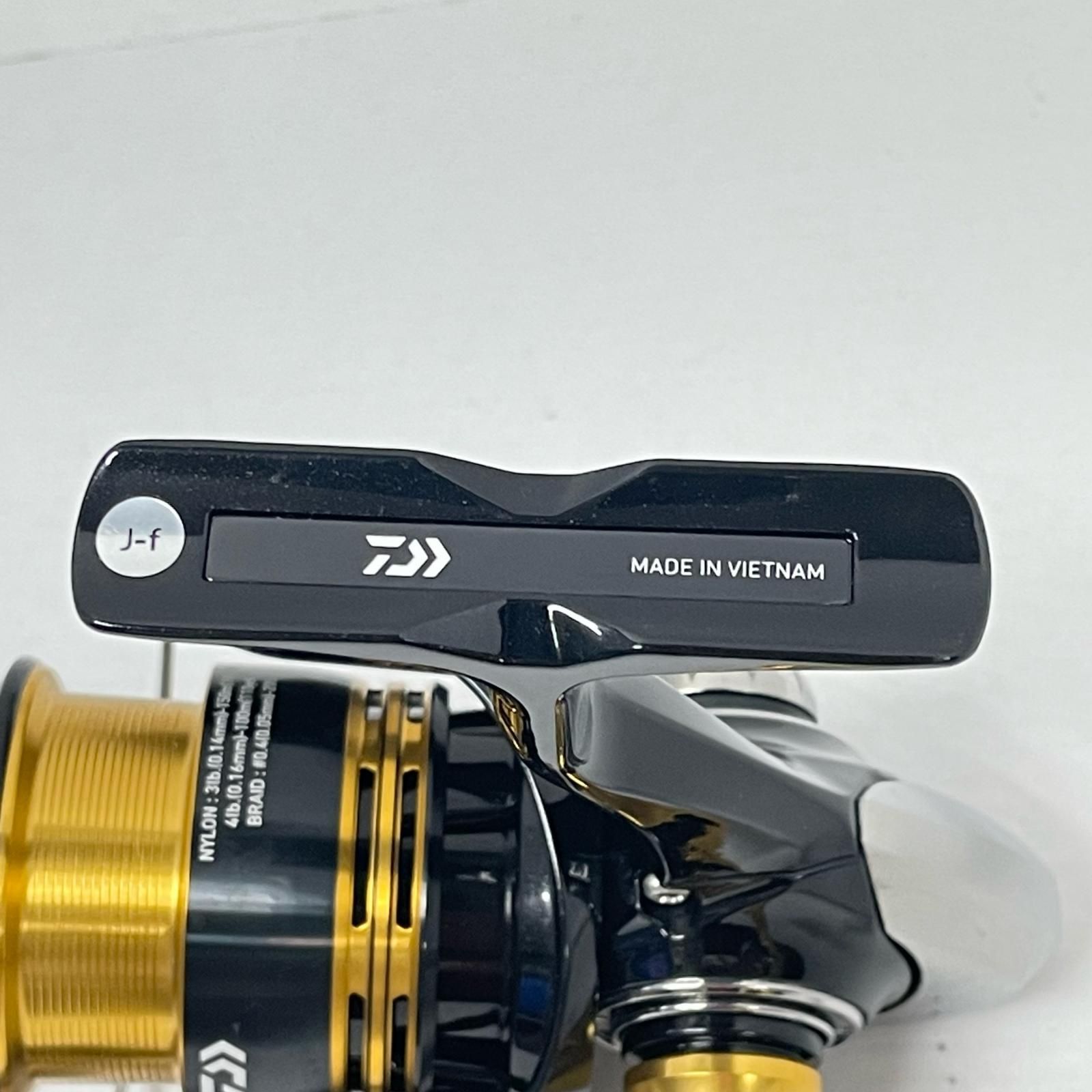 尾張小牧店】 中古 Daiwa | ダイワ リール 23レガリス LT2000S-P