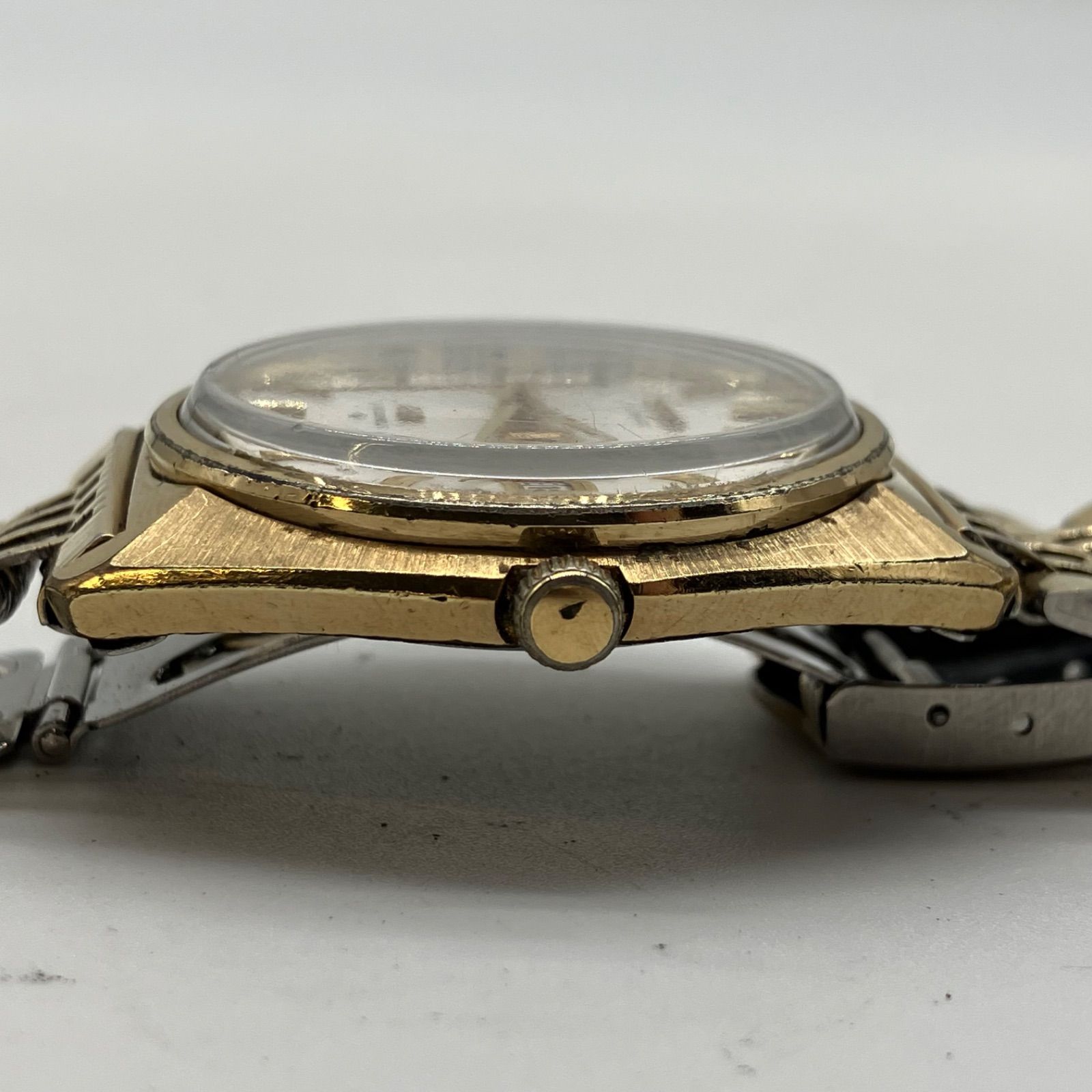 稼働品】SEIKO 腕時計 メンズ ゴールド 自動巻き SEIKO 5 稼動品 7009