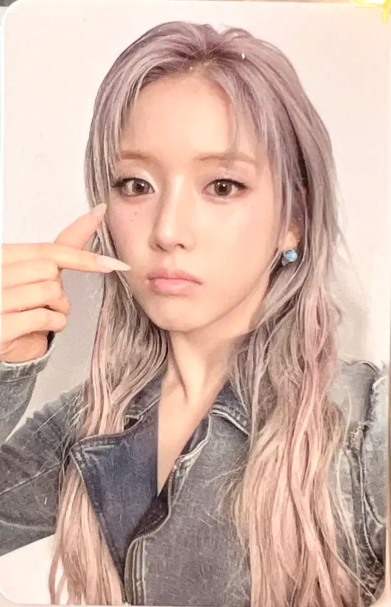 NMIXX(エンミックス・エンミ) ジウ(JIWOO) サイン チェキ ポラロイド