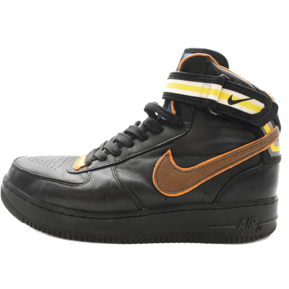 NIKE (ナイキ) ×RICCARDO TISCI AIR FORCE1 MID SP リカルドティッシ エアフォース1 ミッド  ハイカットスニーカー ブラック US9.5/27.5cm 677803-020 - メルカリ