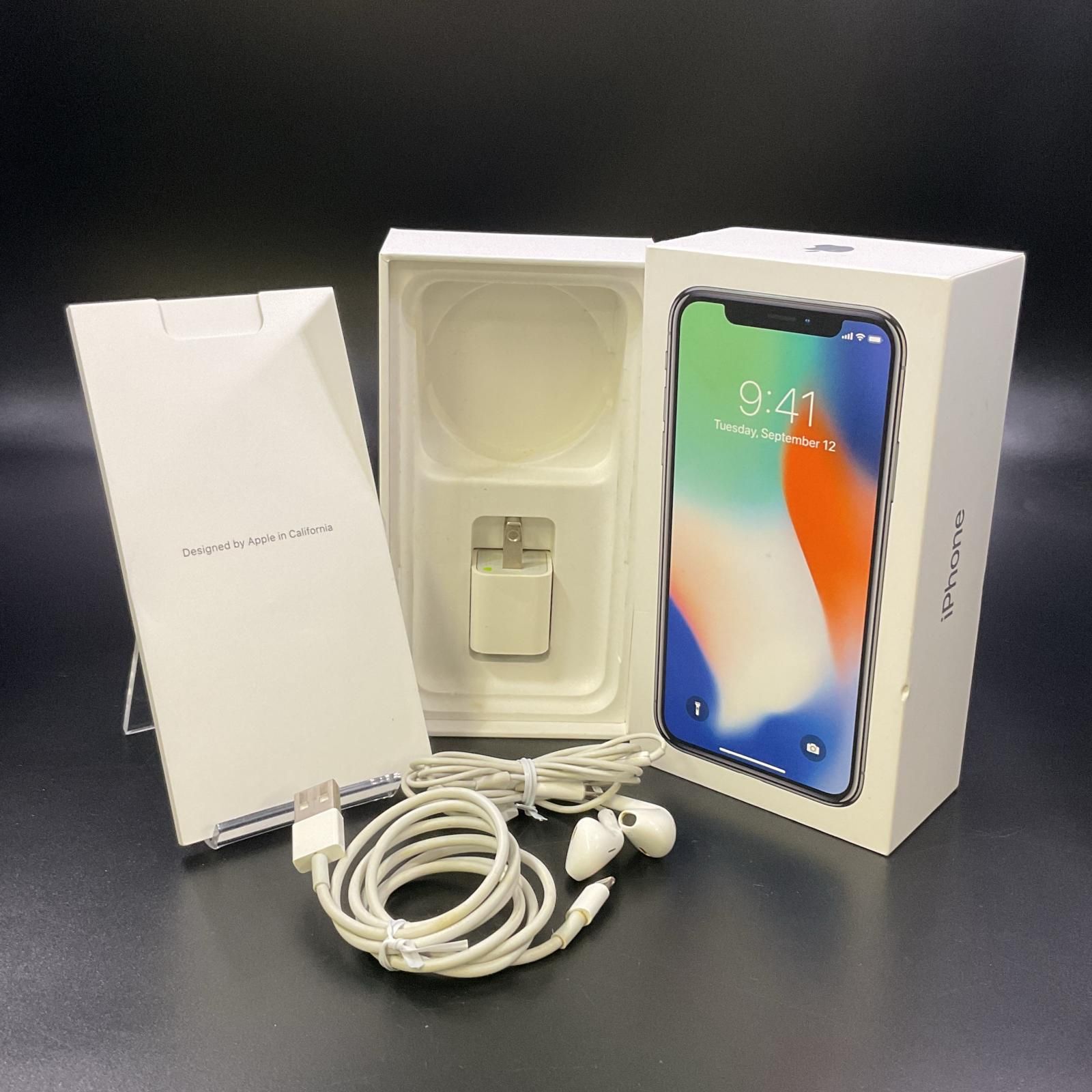 スマートフォン・携帯電話 iPhone X 64GB シルバー docomo 白ロム 動作