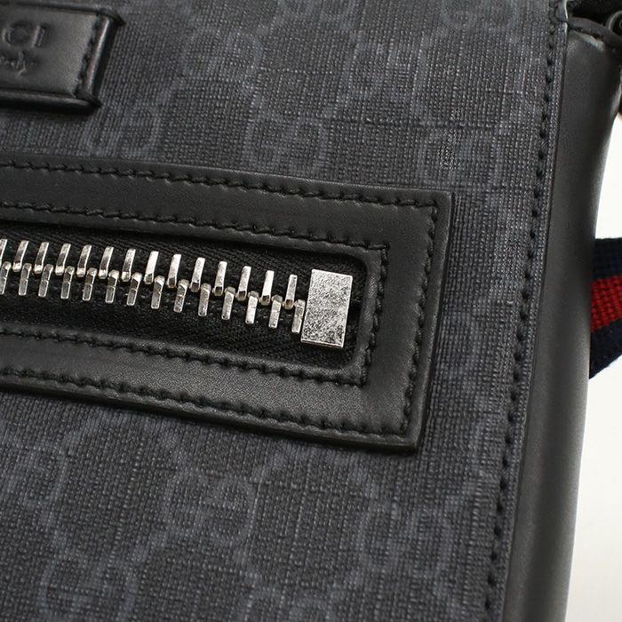 斜め掛け ショルダーバッグ